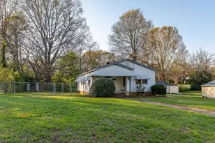 105 Shands St, Clinton, SC 29325 - Photo 5