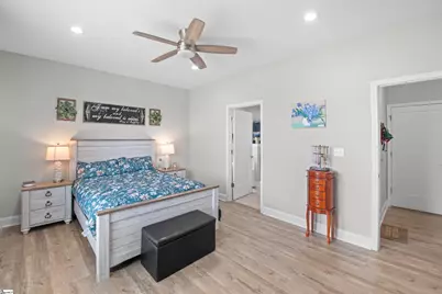 704 Rockcliff Street, Greenville, SC 29617 - Photo 27