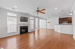 322 Majesty Ct, Greenville, SC 29615 - Photo 5