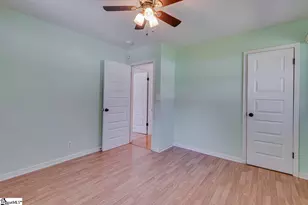 401 Lanewood Dr, Greenville, SC 29607 - Photo 23