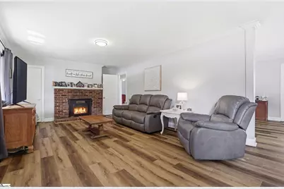 1406 Geer Highway, Travelers Rest, SC 29690 - Photo 5