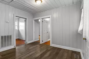 13 Damson St, Spartanburg, SC 29303 - Photo 11