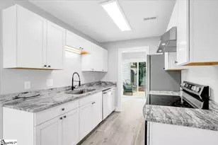 11 Forest Lake Dr, Simpsonville, SC 29681 - Photo 29