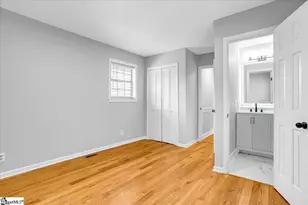 11 Forest Lake Dr, Simpsonville, SC 29681 - Photo 17