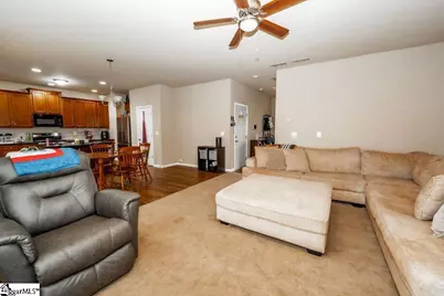 220 Dellwood Drive, Spartanburg, SC 29301 - Photo 9