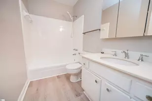 1466 B Dover Rd, Spartanburg, SC 29301 - Photo 11