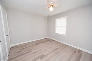 1466 B Dover Rd, Spartanburg, SC 29301 - Photo 17