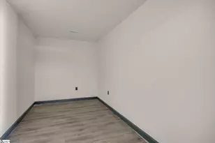 815 W Main St, Pickens, SC 29671 - Photo 9