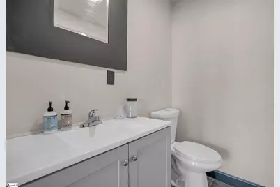 815 W Main Street, Pickens, SC 29671 - Photo 11