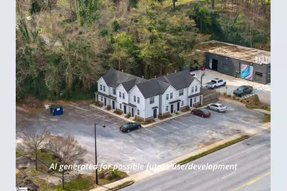 326 Wade Hampton Boulevard, Greenville, SC 29609 - Photo 3