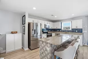 407 Whittier St, Greenville, SC 29605 - Photo 13