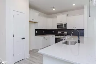 624 Farcroft Trl, Roebuck, SC 29376 - Photo 5