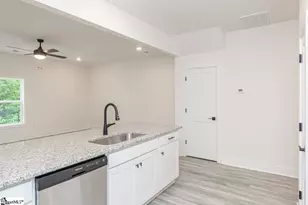 618 Farcroft Trl, Roebuck, SC 29376 - Photo 7