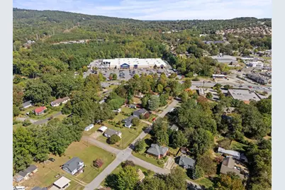 401 Rogers Avenue, Greenville, SC 29617 - Photo 27