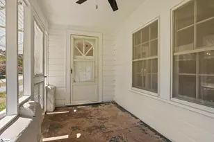 401 Rogers Ave, Greenville, SC 29617 - Photo 17