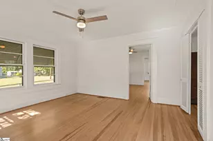 401 Rogers Ave, Greenville, SC 29617 - Photo 9