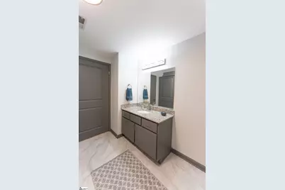 100 E Washinton Street #Unit 55, Greenville, SC 29601 - Photo 13