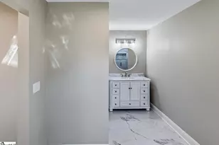 201 Rosemary Ln, Greenville, SC 29615 - Photo 31