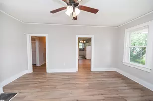 14 Damson St, Spartanburg, SC 29303 - Photo 7