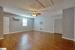 860 Thackston Dr, Spartanburg, SC 29307 - Photo 17