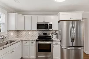 148 Pleasant Ridge Ave, Greenville, SC 29605 - Photo 15