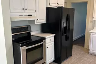 101 W Augusta Pl, Greenville, SC 29605 - Photo 11