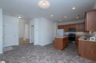 815 Bayshore Ln, Moore, SC 29369 - Photo 9