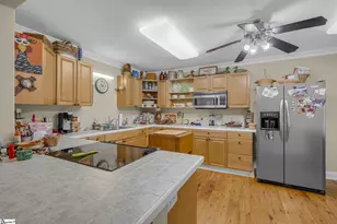 162 Jones Gap Rd, Marietta, SC 29661 - Photo 13