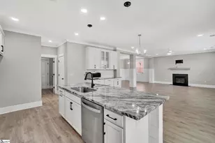 627 Crossbuck Trl, Greer, SC 29651 - Photo 9