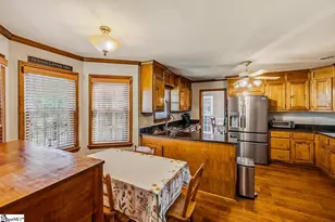 502 S Almond Dr, Simpsonville, SC 29681 - Photo 13