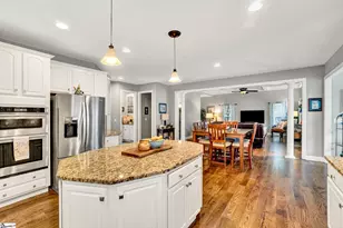 236 Highgrove Ct, Simpsonville, SC 29681 - Photo 9