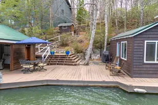 1028 E Lakeshore Dr, Landrum, SC 29356 - Photo 3