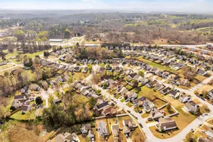 712 Highcrest Dr, Greenville, SC 29617 - Photo 29