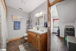 267 Farm Lake Rd, Boiling Springs, SC 29316 - Photo 15