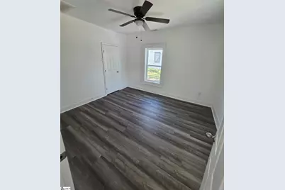 559 Perrin Avenue, Woodruff, SC 29388 - Photo 7