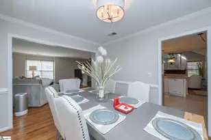 400 Penobscot Ct, Simpsonville, SC 29681 - Photo 9