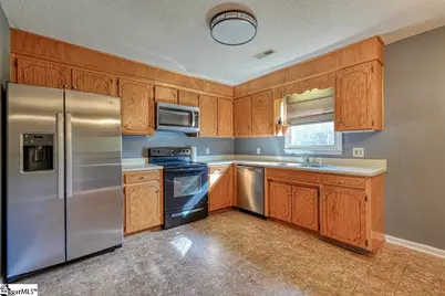 102 Stoneledge Drive, Woodruff, SC 29388 - Photo 9