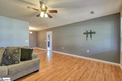 102 Stoneledge Drive, Woodruff, SC 29388 - Photo 3