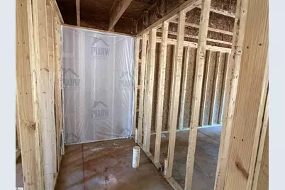 8 Huff Drive, Greenville, SC 29611 - Photo 3