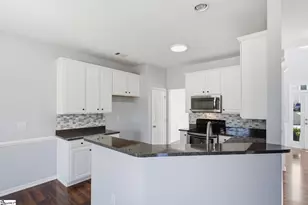 10 Crested Spring Ct, Greenville, SC 29605 - Photo 7