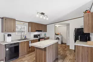 1429 Ball Parl Rd, Enoree, SC 29335 - Photo 15