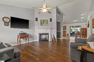 219 Finley Hill Ct, Simpsonville, SC 29681 - Photo 3