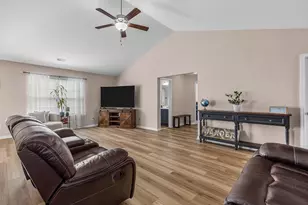 2520 Linmar Cir, Anderson, SC 29621 - Photo 7