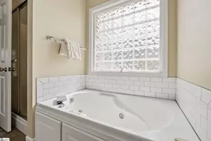 110 N Carleila Lake Way, Spartanburg, SC 29307 - Photo 23