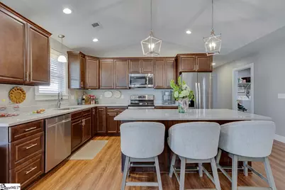 1712 E Saluda Lake Road, Greenville, SC 29611 - Photo 15