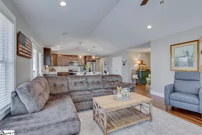 1712 E Saluda Lake Road, Greenville, SC 29611 - Photo 13