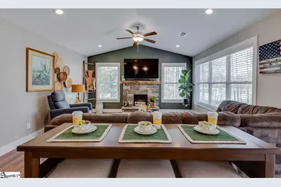 1712 E Saluda Lake Road, Greenville, SC 29611 - Photo 11
