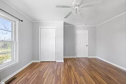 302 Lucky Street, Easley, SC 29640 - Photo 9