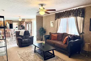 570 Shiloh Church Rd, Wellford, SC 29385 - Photo 11