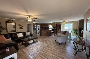 570 Shiloh Church Rd, Wellford, SC 29385 - Photo 5